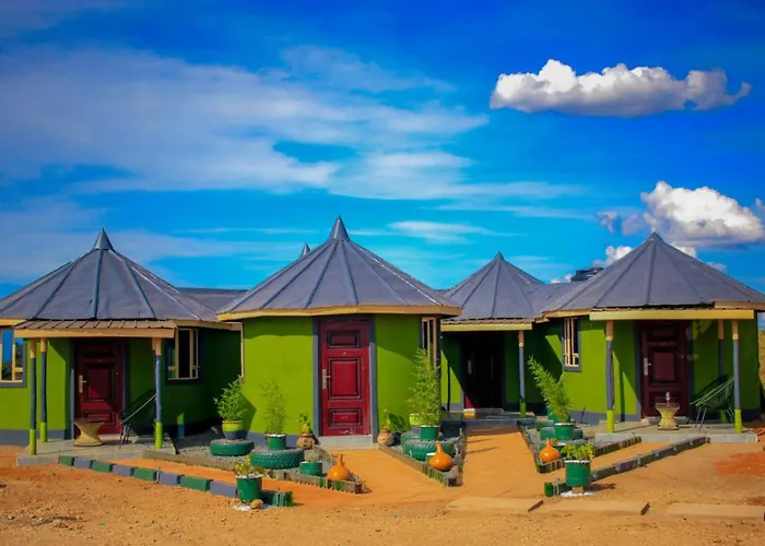 Amanya Hut Sleeps 6 With Mountain Views
